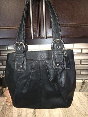 Coach Leather Soho